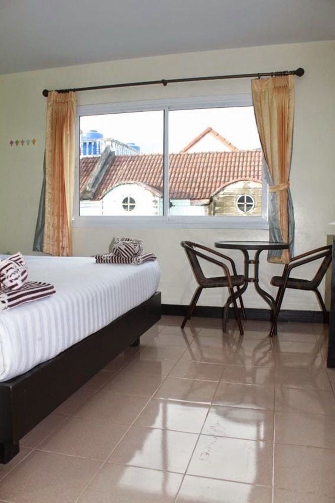 Ash Lodge Patong Bagian luar foto