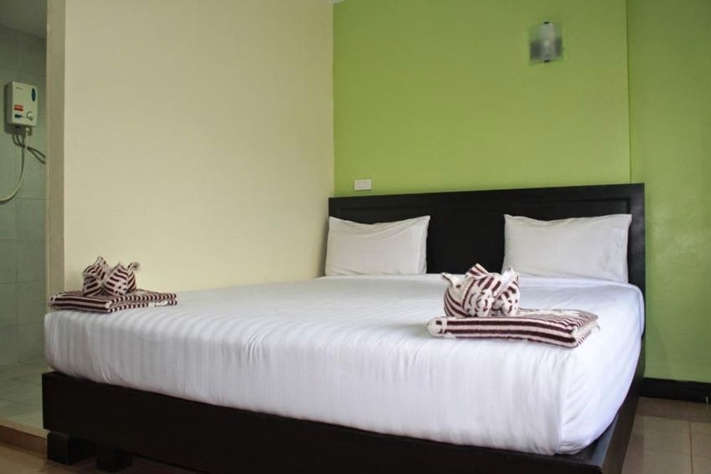 Ash Lodge Patong Bagian luar foto