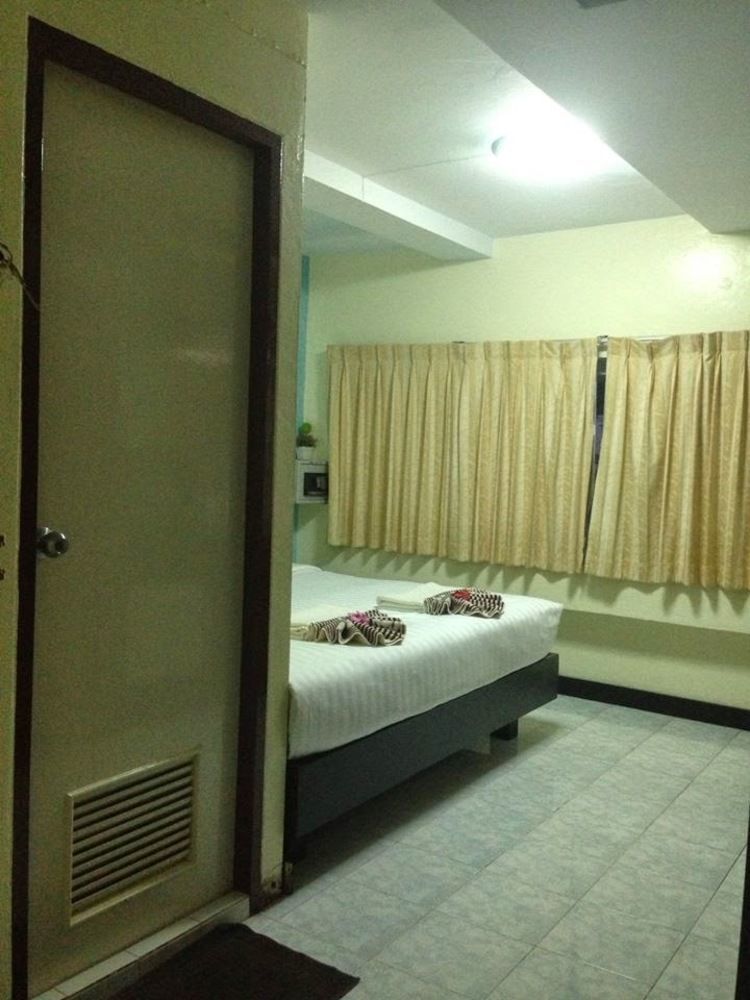 Ash Lodge Patong Bagian luar foto
