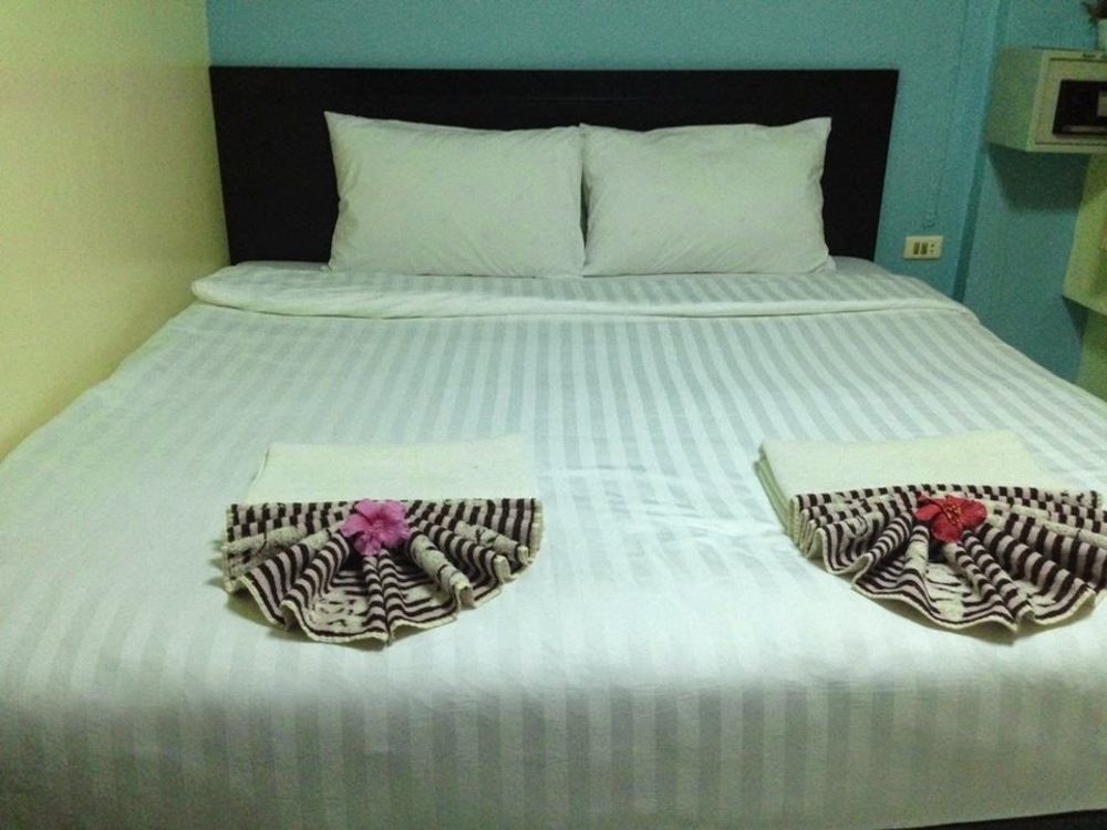 Ash Lodge Patong Bagian luar foto