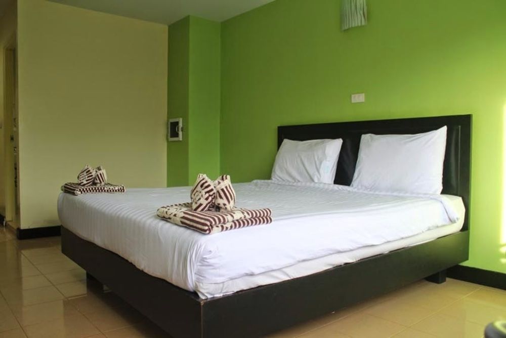 Ash Lodge Patong Bagian luar foto