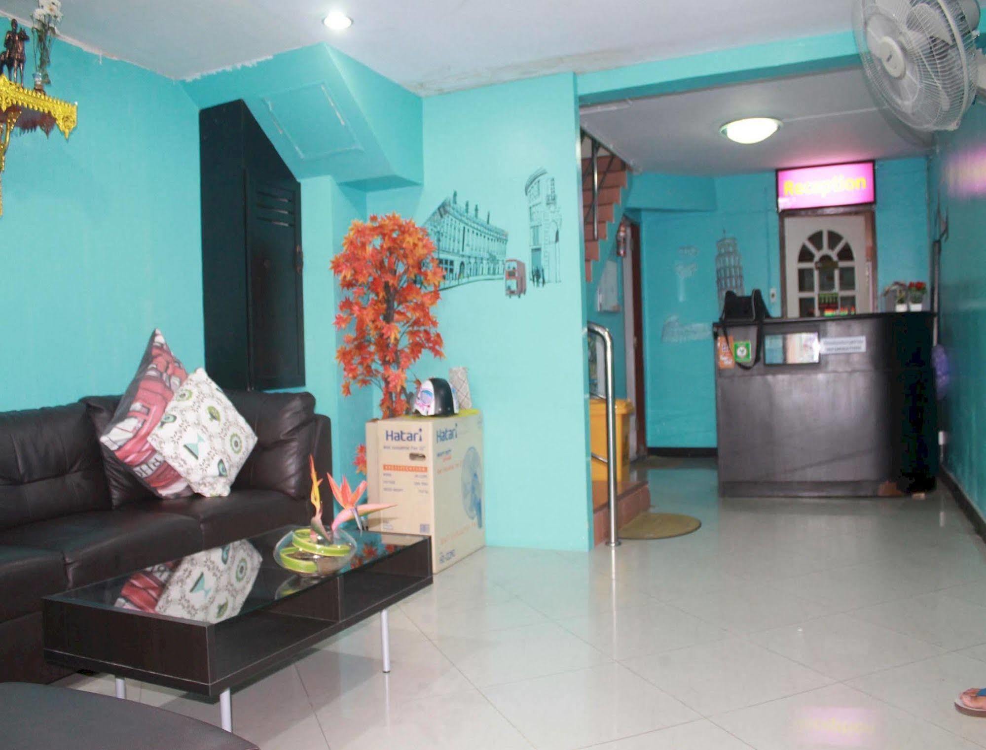 Ash Lodge Patong Bagian luar foto